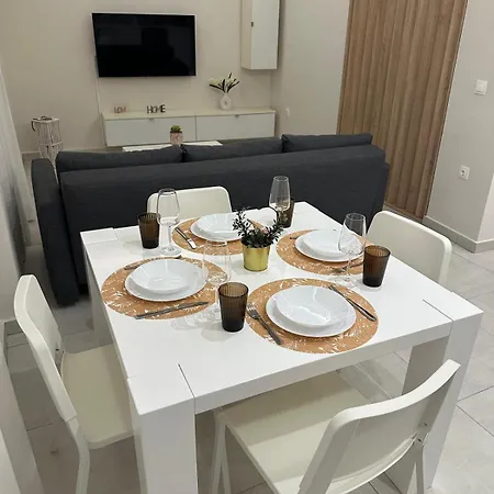 A & A Apartments Kalamata Exterior foto